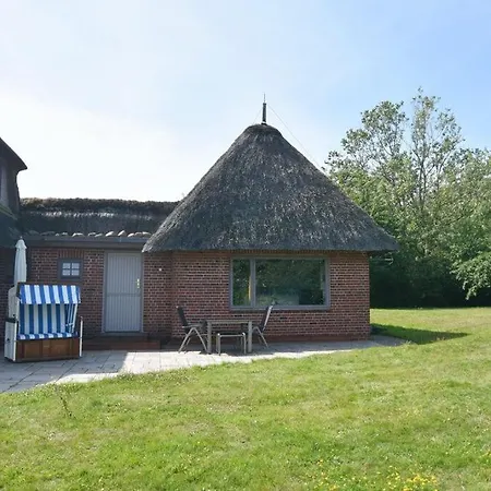 Holiday home Kleines Haus Am Watt Keitum